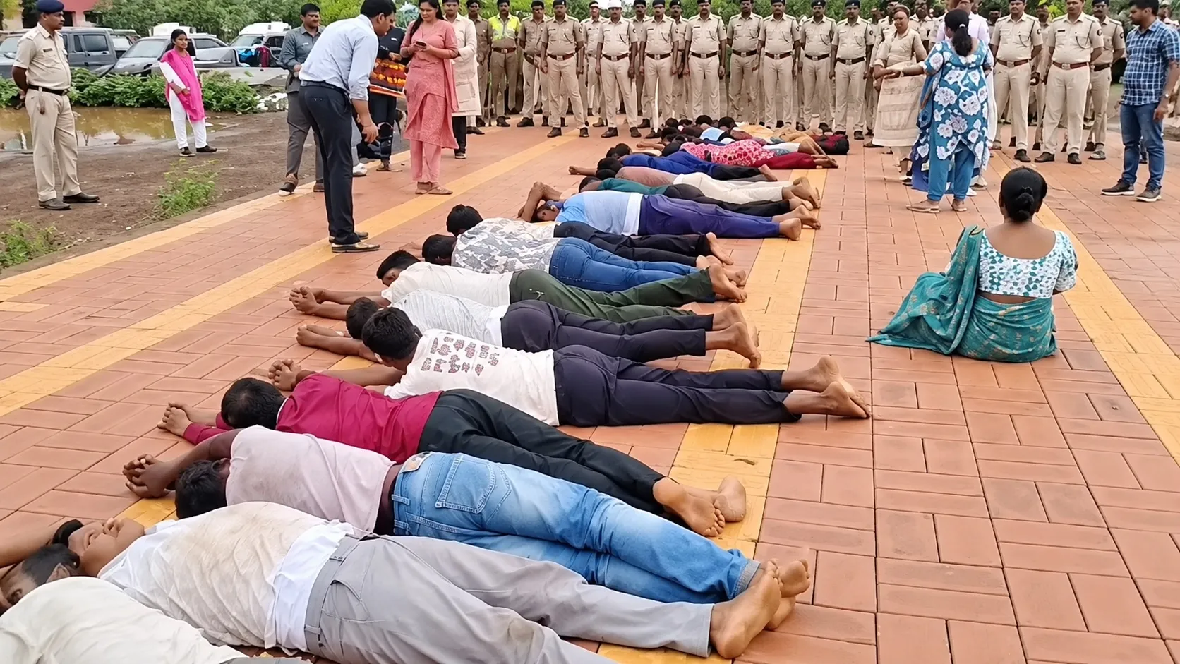 डीएड अभ्यर्थियों का प्रदर्शन