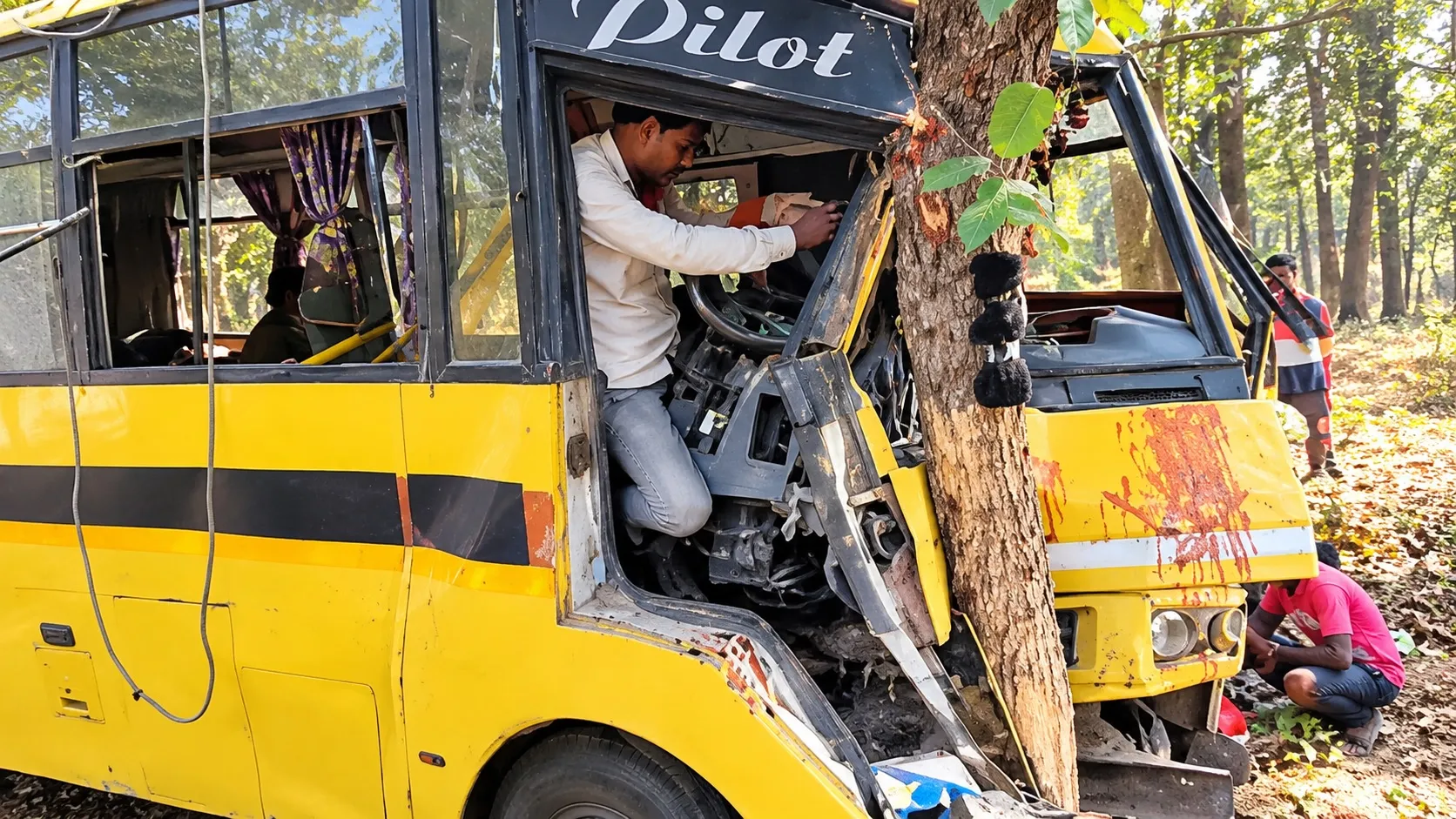 बस एक्सीडेंट- मृतक ड्राइवर