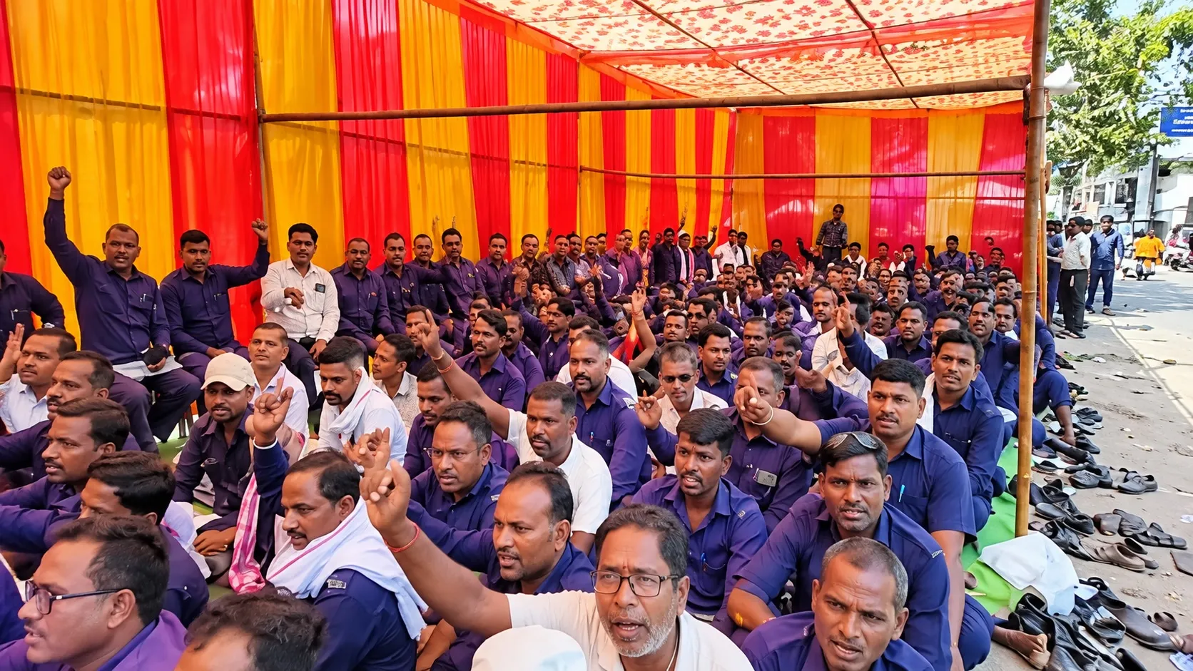 जांजगीर में कोटवारों का धरना