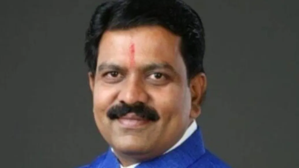 विजय शर्मा