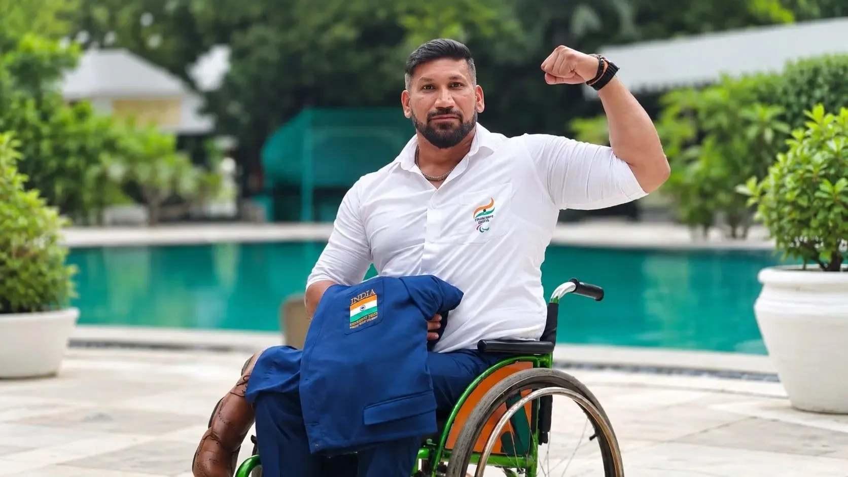 नीरज यादव
