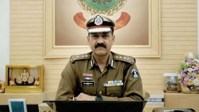 संजीव शुक्ला IPS
