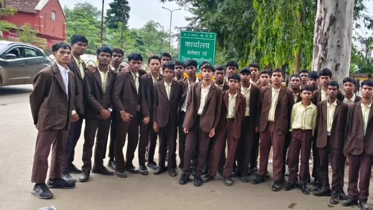 छात्र