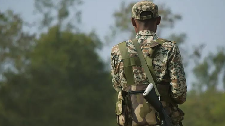 माओवादियों ने महिला की हत्या की