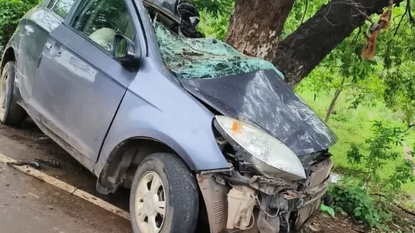 कार एक्सीडेंट