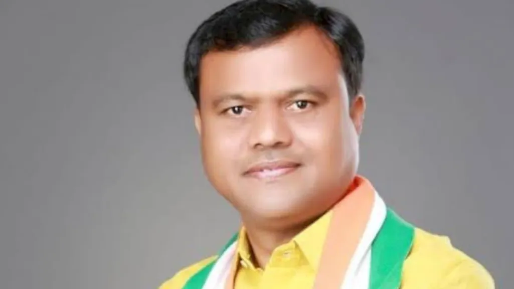 दीपक बैज