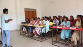 नव गुरूकुल