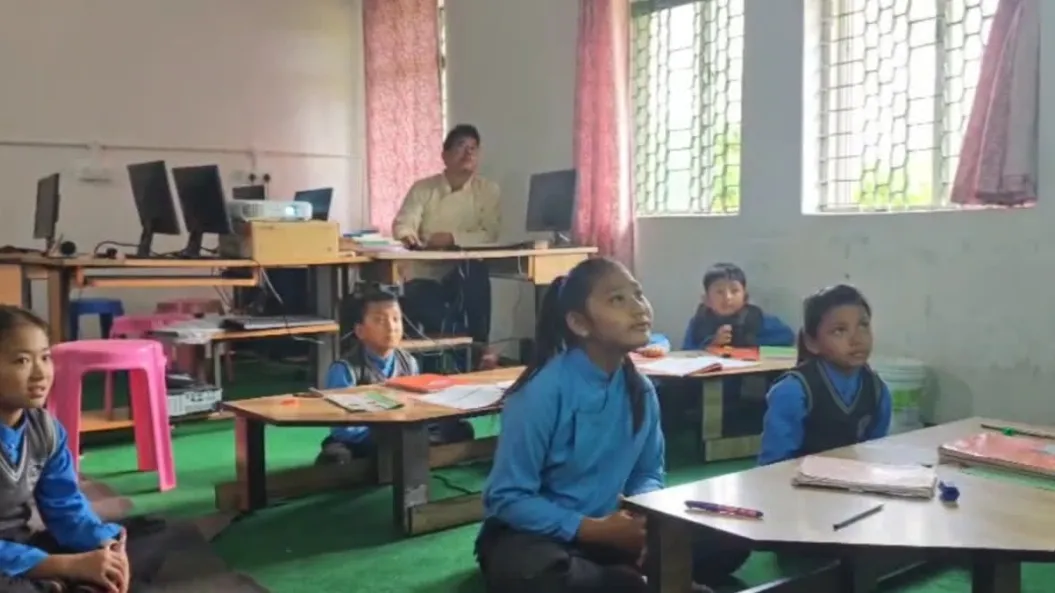 तिब्बती स्कूल