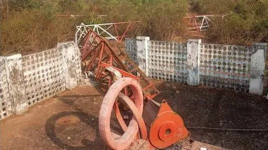 छत्तीसगढ़ में 50 साल पुराना टॉवर गिरा