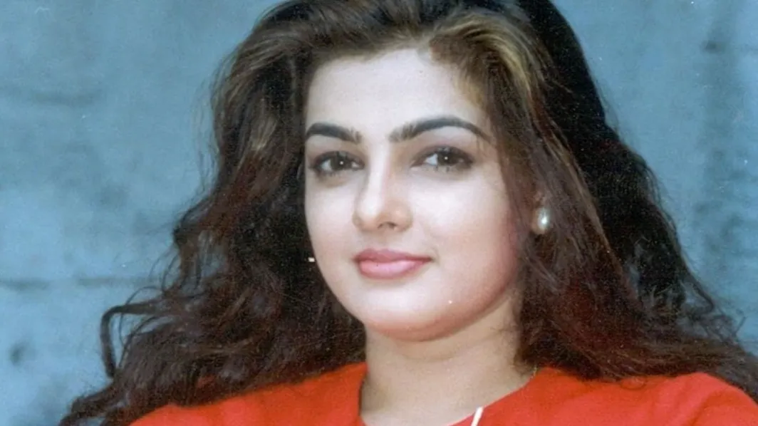 ममता कुलकर्णी