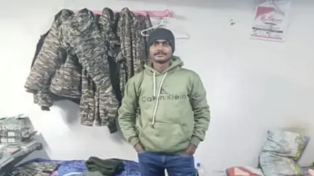 फांसी लगाकर आत्महत्या