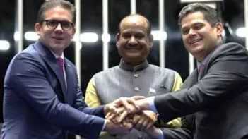  ब्रिक्स