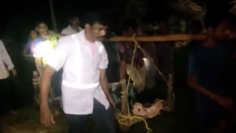 खाट पर मरीज