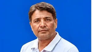  अनवर ढेबर 