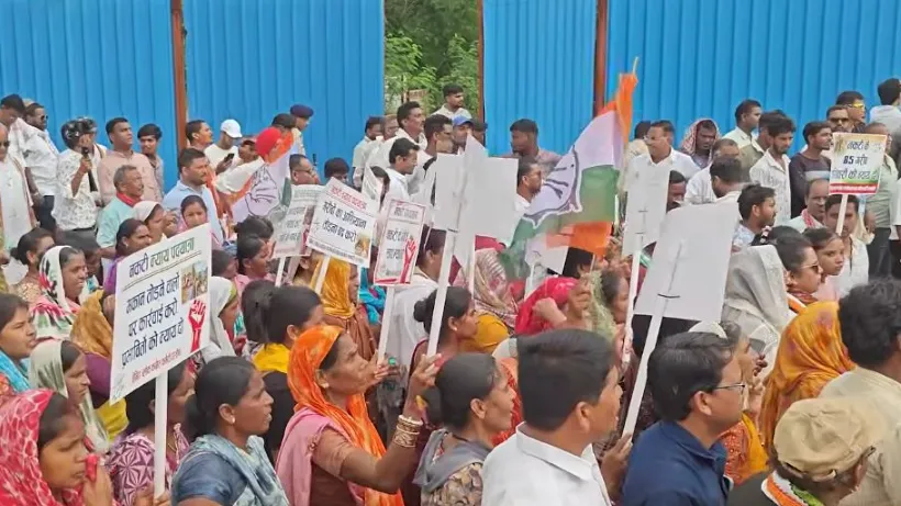 Nakti villagers, Raipur, Congress