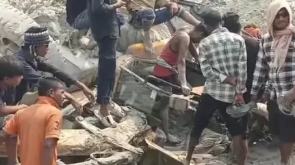 राखड़ डैम फूटा-कोरबा