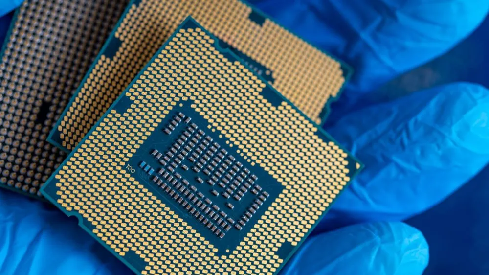 India bets big on semiconductors, but manufacturing gaps remain