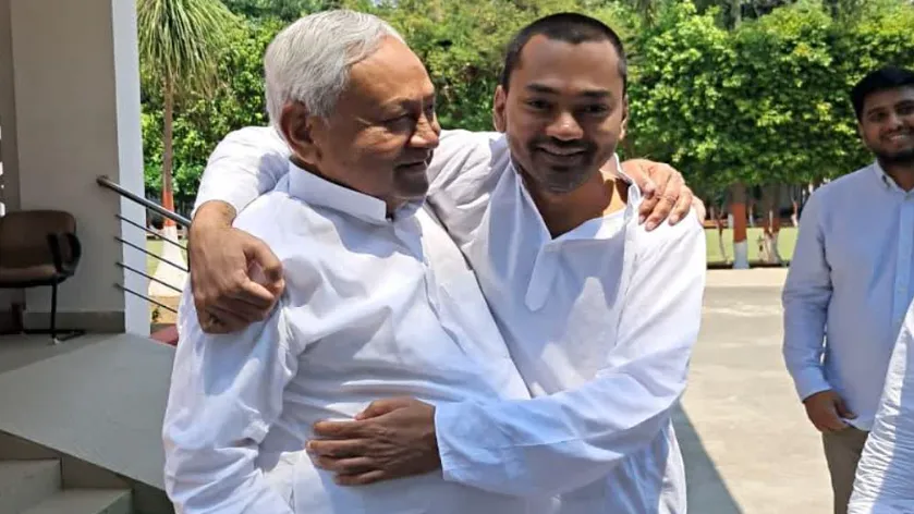 बिहार में 32 मंत्री