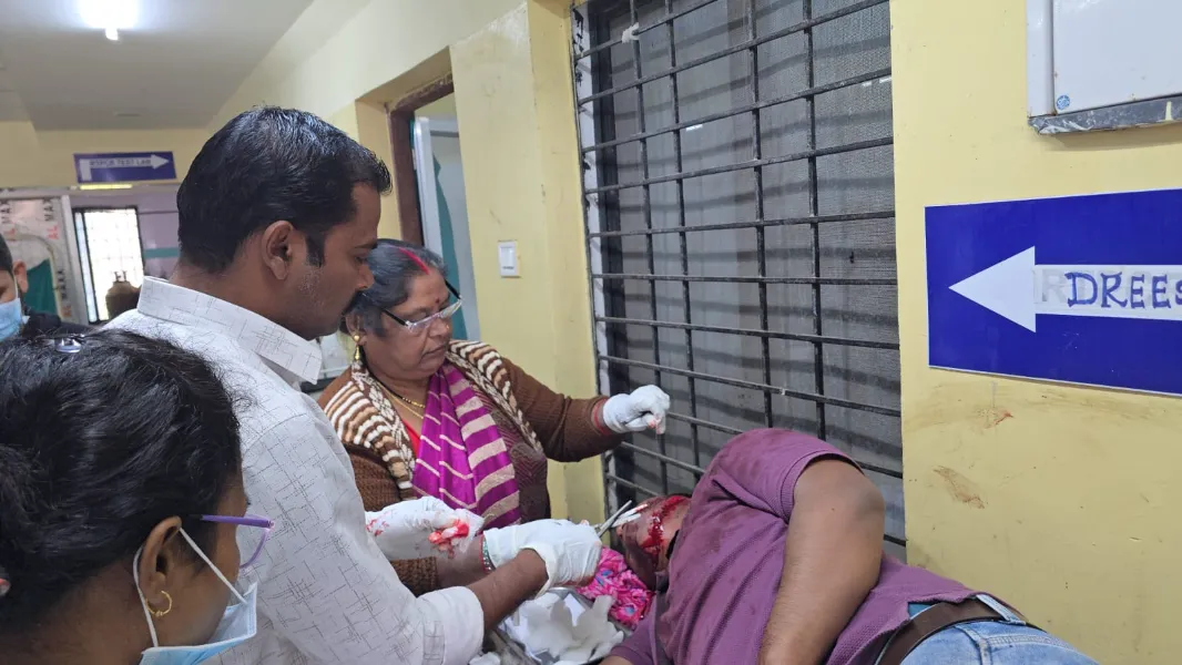 Sukma SDPO Tomesh Verma stabbed in daylight, two accused arrested