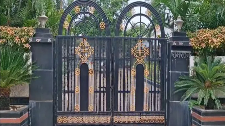 ईडी छापा