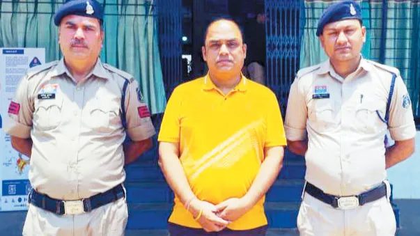 प्रोफेसर दिलीप झा