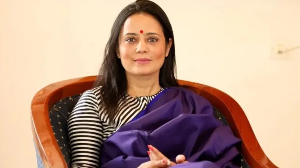 महुआ मोईत्रा