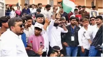 छात्र प्रदर्शन