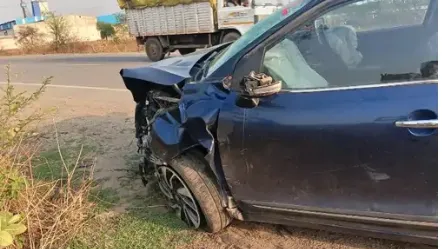 सड़क दुर्घटना