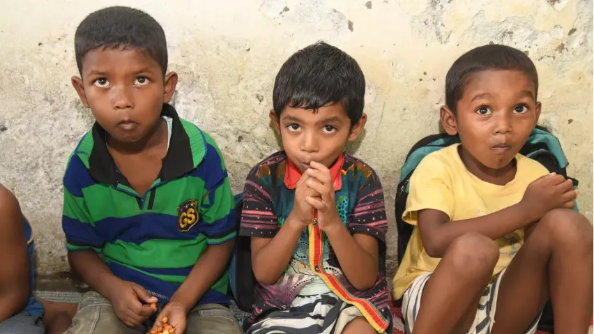 स्कूल के बच्चे