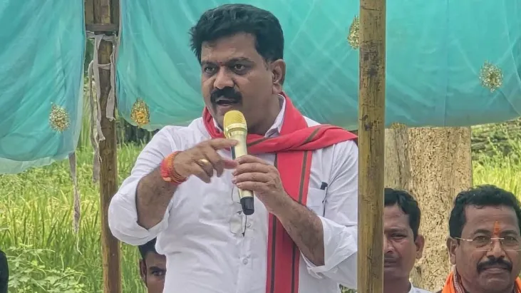विजय शर्मा