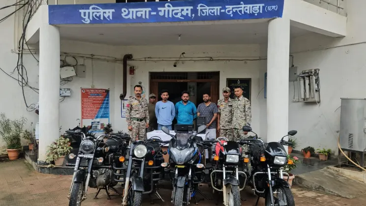 चोर गिरोह पकड़ाया