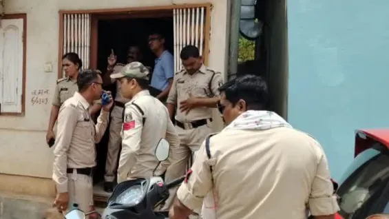 धर्मांतरण का आरोप 
