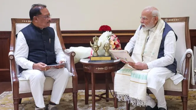 मोदी-साय