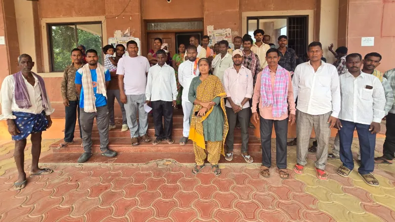 विस्थापित ग्रामीण