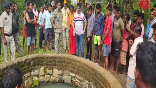छात्रा कुएं में गिरी