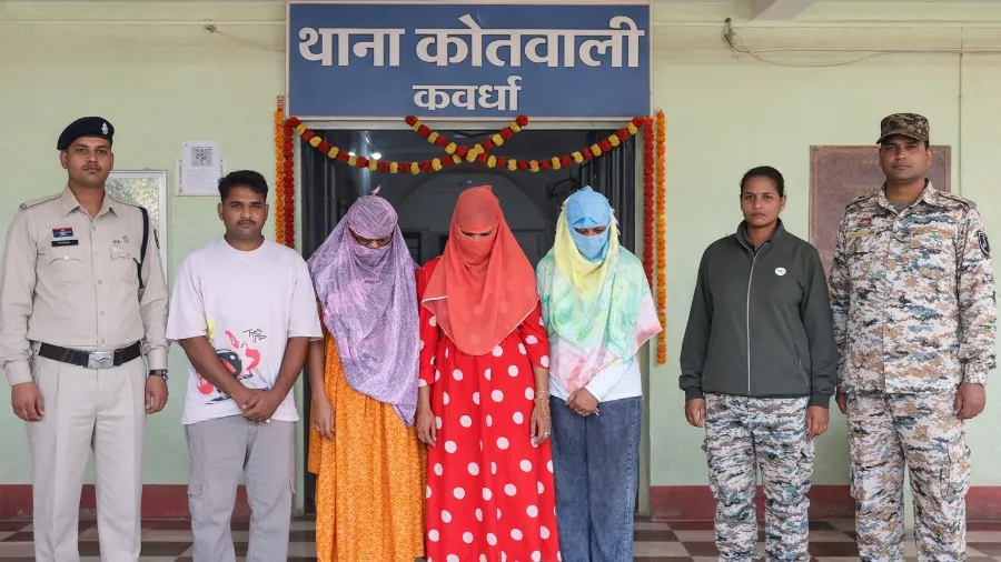 देह व्यापार गिरफ्तार