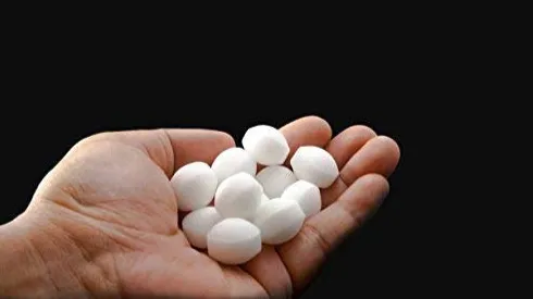 फिनाईल की गोली