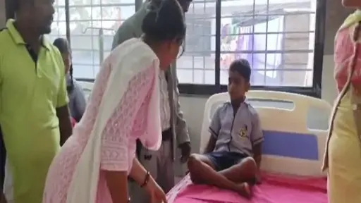मिड-डे मील से बीमार