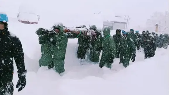 उत्तराखंड के चमोली में हिमस्खलन