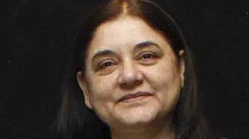 मेनका गांधी