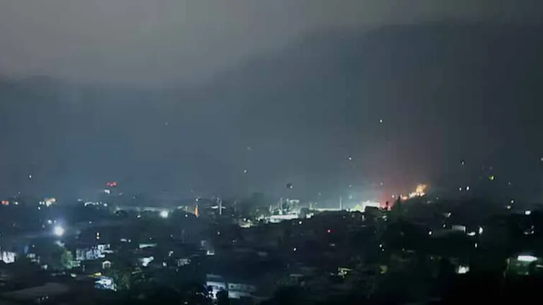 पाकिस्तान पर हमला