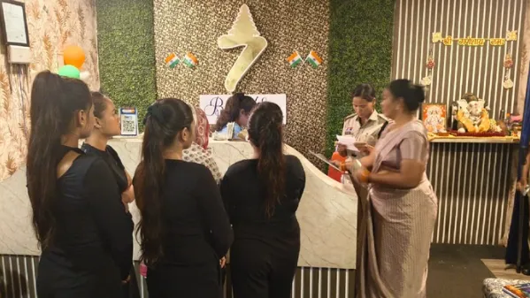 स्पा सेंटर रायपुर