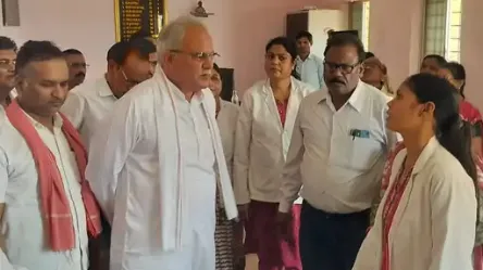 Former CM reviews treatment arrangements in affected village