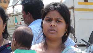 रतनपुर में महिला को जलाने की कोशिश